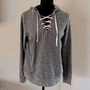 🎀Maurices Black/White Striped Hoodie w/ Front Lace up🎀 ~med